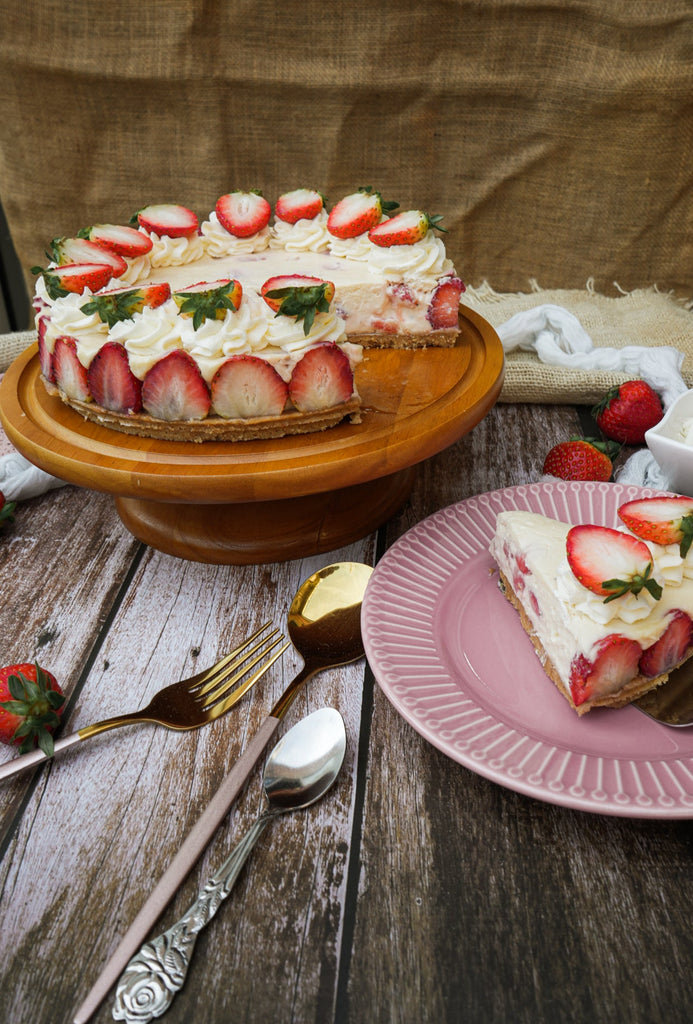 Strawberry White Chocolate Cheesecake